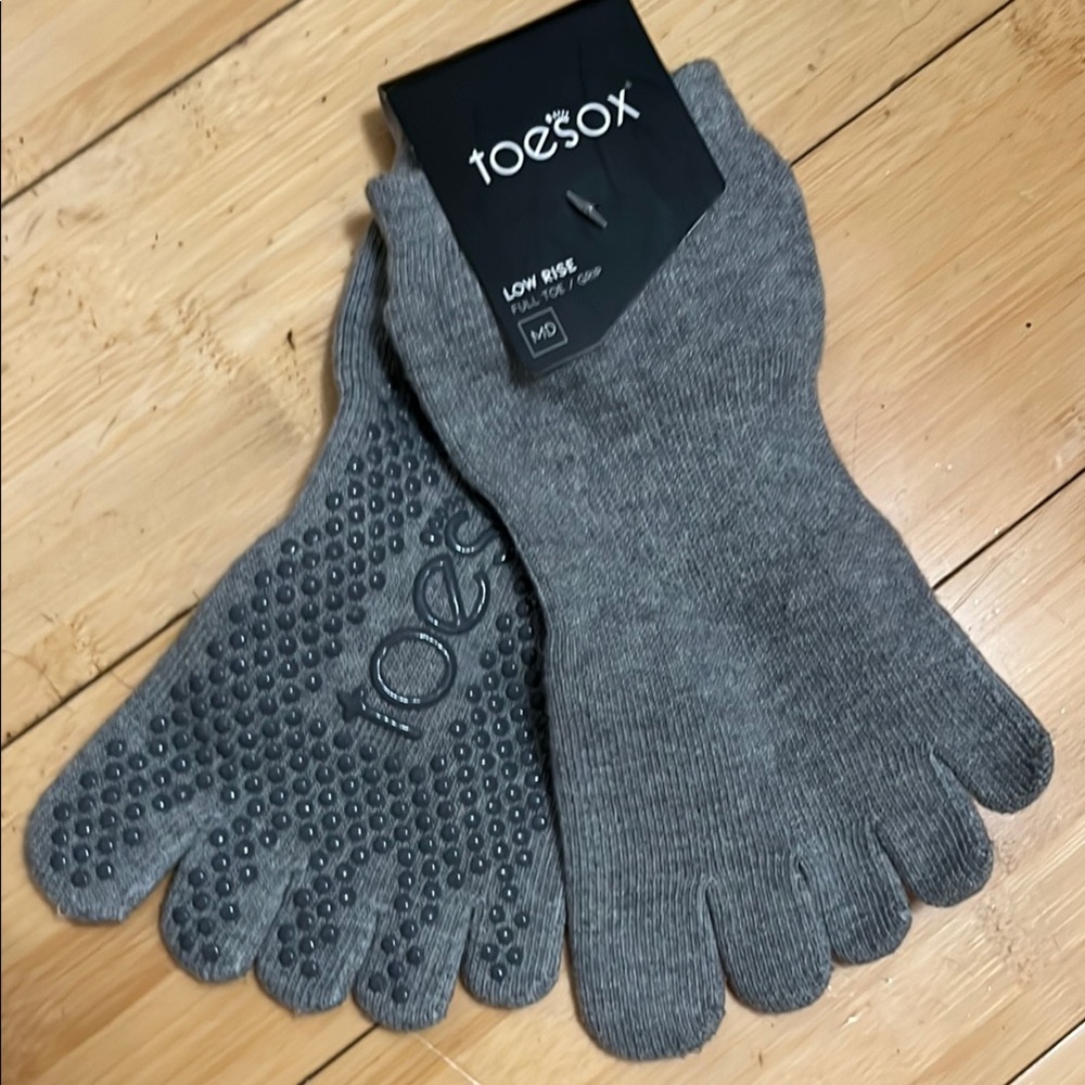 ToeSox Gray Non-Slip Toe Socks for Yoga